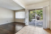 Photo - 320 E Del Mar Blvd Apartments