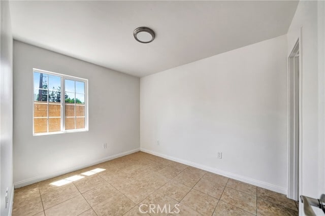 Photo - 6827 Simpson Ave Unit 1