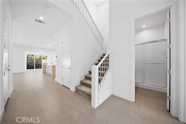 Photo - 360 Riverbend