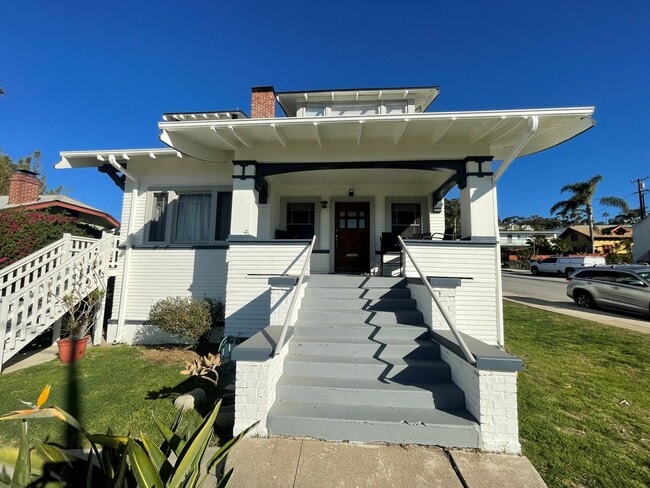 Photo - 1093 E Main St Unit 1093 E Main St. #C