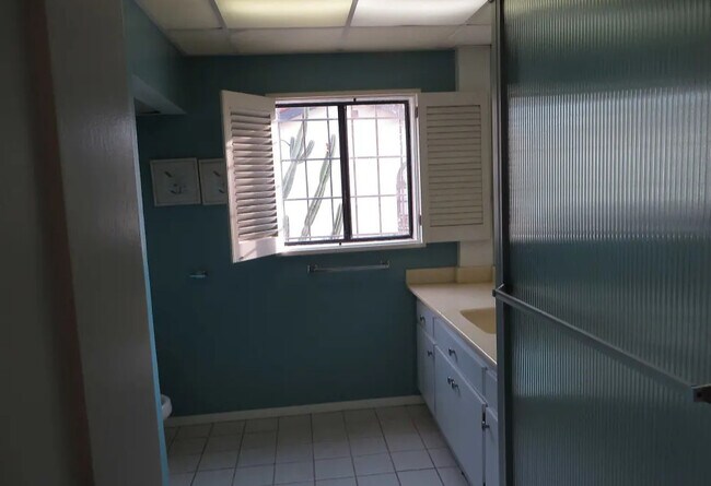 Photo - 5404 Rosewood Ave