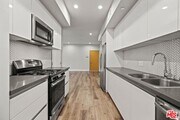 Photo - 838 N Hudson Ave Condo Unit ph1