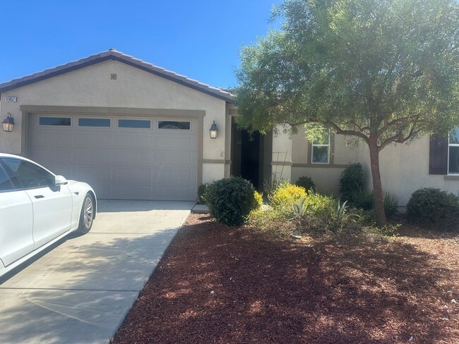 4 Bed/2Bath, Solar Single-Story Home in Hi... - 4 Bed/2Bath, Solar Single-Story Home in Hi...