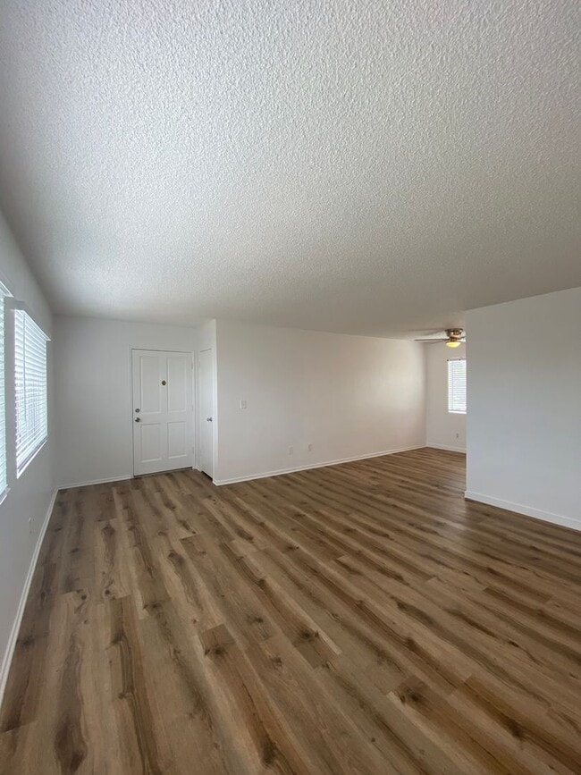 Photo - 761 Coronado Ave Unit 04
