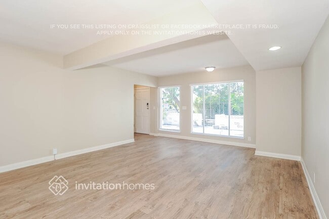 Photo - 8002 Crosnoe Ave