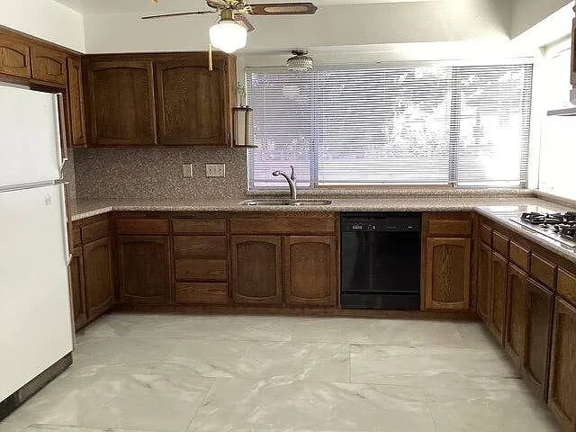 Photo - 540 Fairway Dr