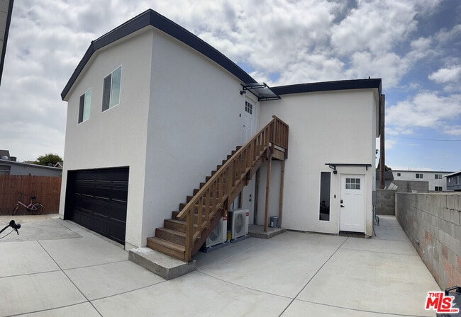 Photo - 3528 139th St House