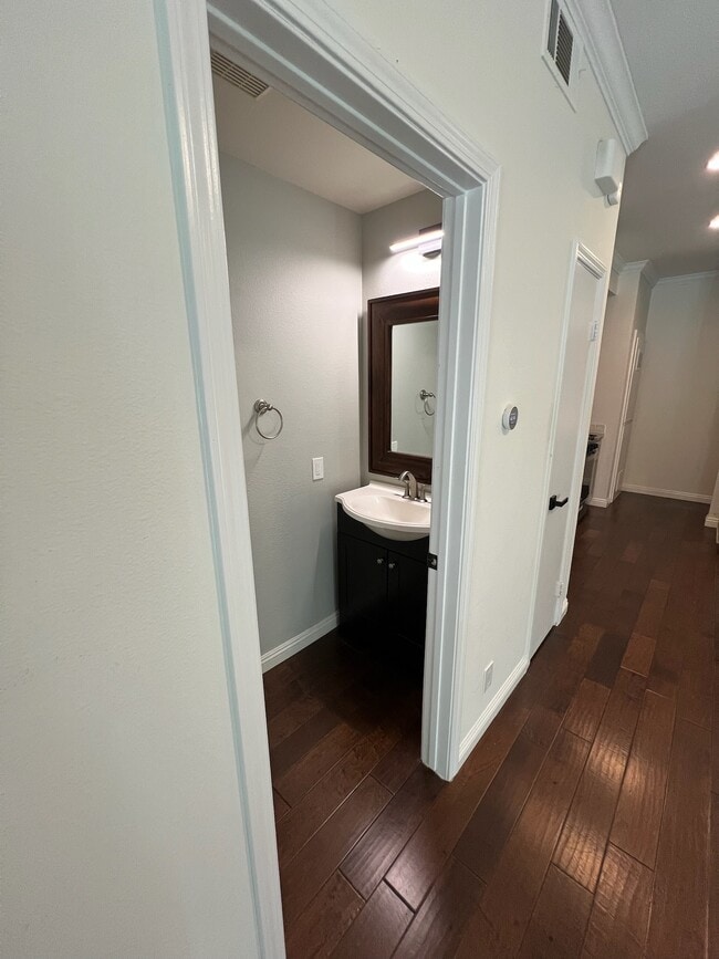 Powder Bath - 183 Via Colinas