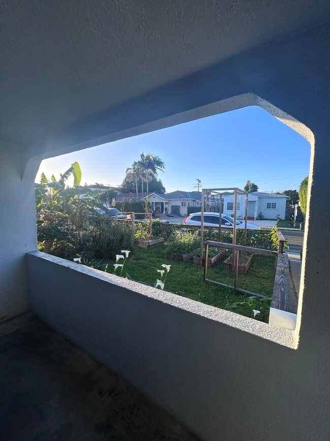 Building Photo - 12444 Greene Ave