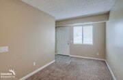 Photo - Charming 2Bdm 1Ba Apartment in the North P...
