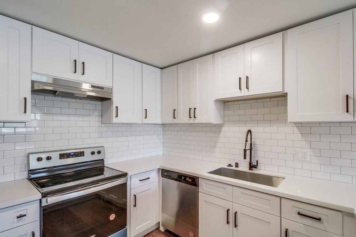 Floor Plan - 2Bed/1.5 Bath