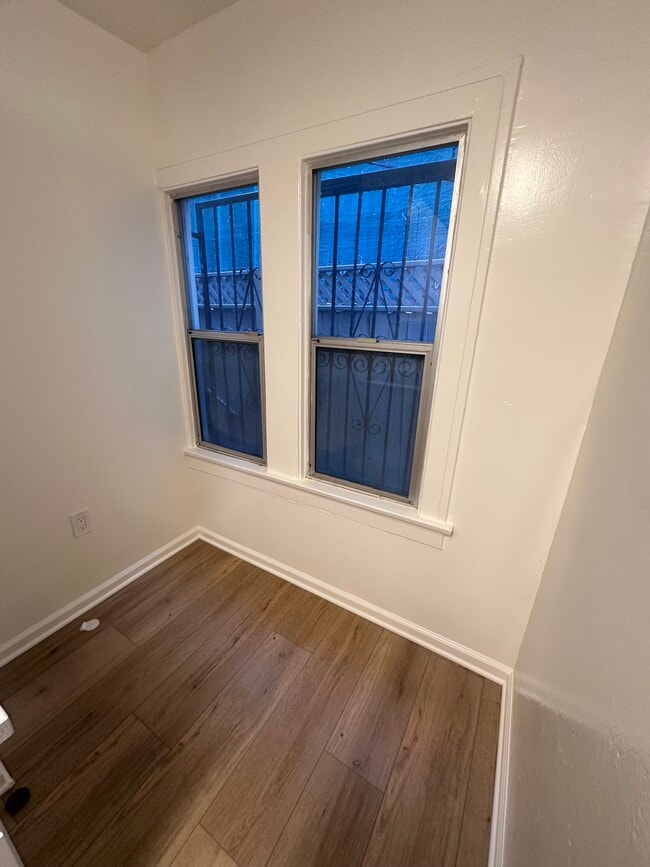 Photo - 5123 Marathon St Unit 5129.5