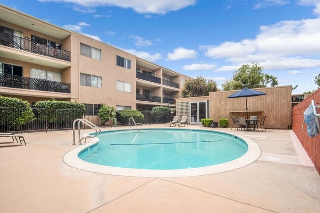 Photo - Spacious 2 Bed / 2 Bath with Large Balcony – Pet Friendly! Unit 109