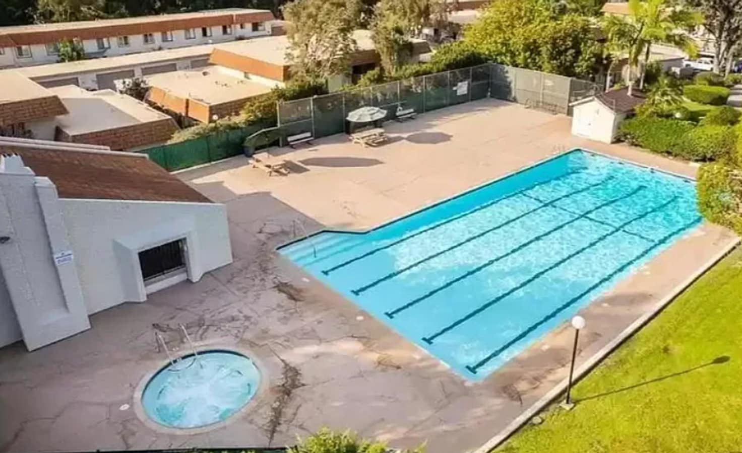 Photo - 2 Bed / 1 Bath Downstairs Remodeled Condo/...