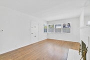 main entry room - 2935 Westwood Blvd House