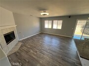Photo - 1452 Hummingbird Way House