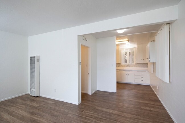 Photo - 5075-81 Bayard St Unit 5079