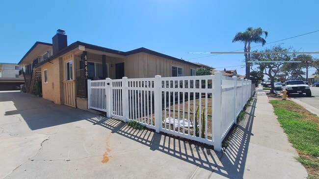 Photo - 4048 139th St Unit G