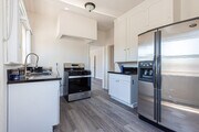 Photo - 4915 San Vicente Blvd Unit 2