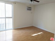Photo - 633 N Sweetzer Ave Condo Unit 4