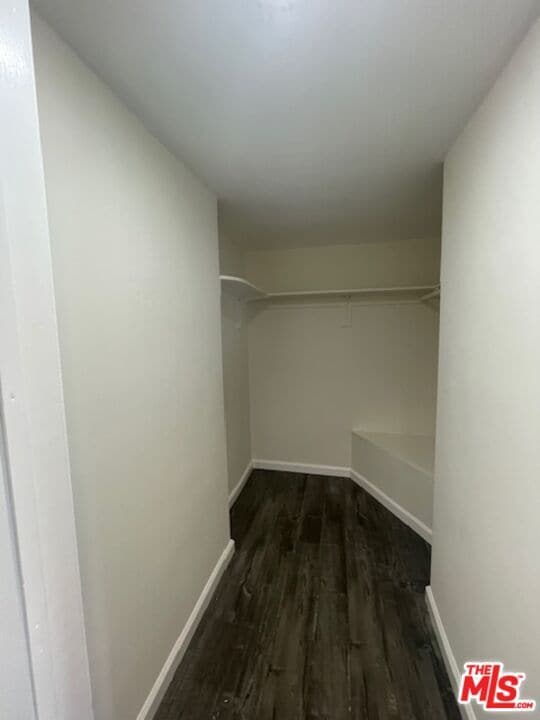 Photo - 7045 Hawthorn Ave Unit 404