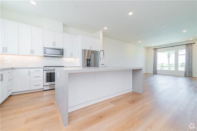 Building Photo - 16122 Summer Sky Pl Rental