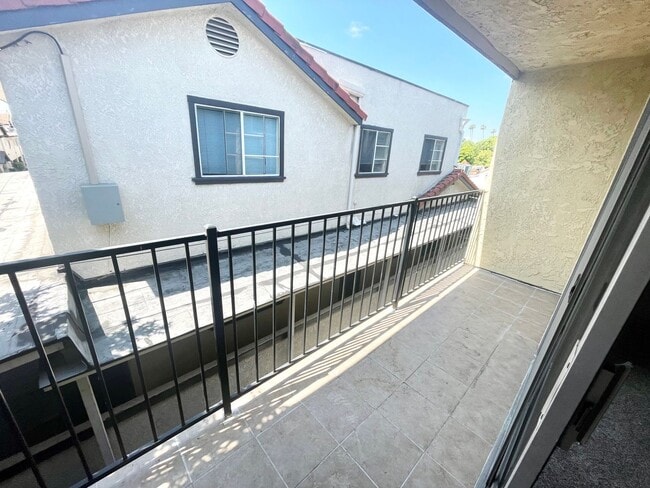 Photo - 204 La France Ave