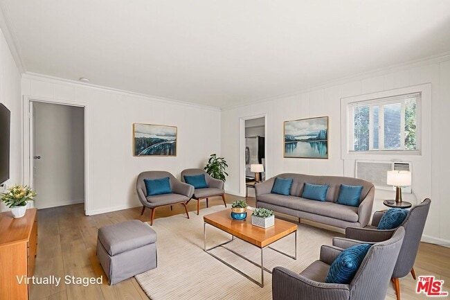 Photo - 14721 Sylvan St Unit 3