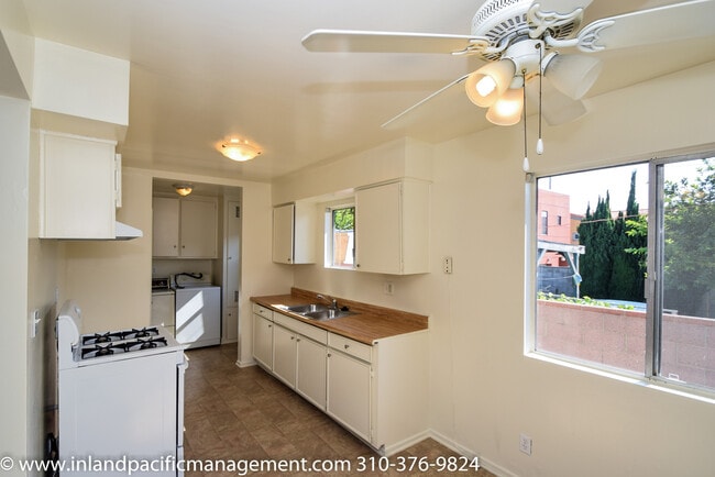 Photo - w4521 Unit 4519