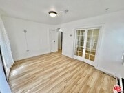 Photo - 934 1/2 S Berendo St