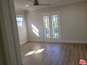 Photo - 1180 S Bronson Ave