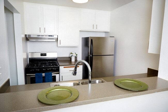 Photo - Laurel Terrace