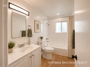 Photo - 13129 Oxnard St Unit 11