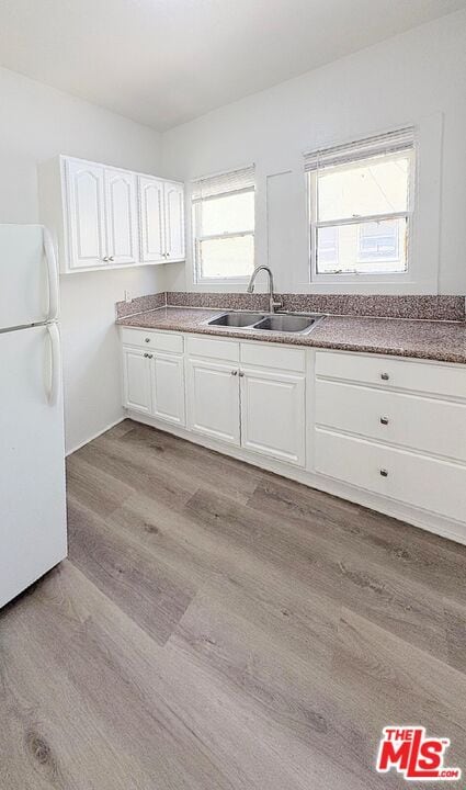 Building Photo - 433 W 4th St Unit 1/2 Rental