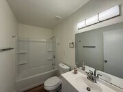 Photo - AV T 1105 Unit 1105