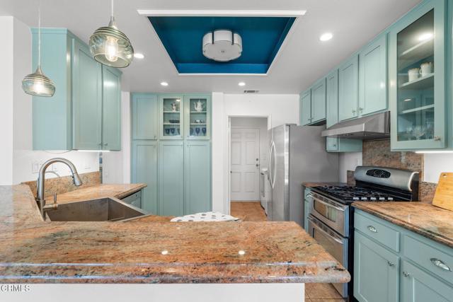 Photo - 303 Blue Dolphin Dr