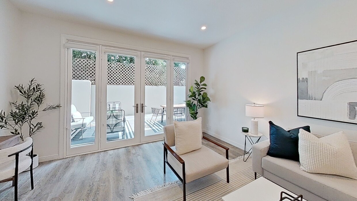 3D Tour - 1650 Veteran Ave Unit 107