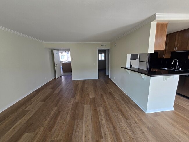 Photo - Laguna Del Rey Apartments