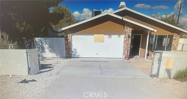 Photo - 16158 Cajon St