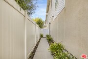 Photo - 13450 Hubbard St