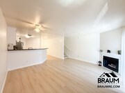 Photo - 7323 Winnetka Ave