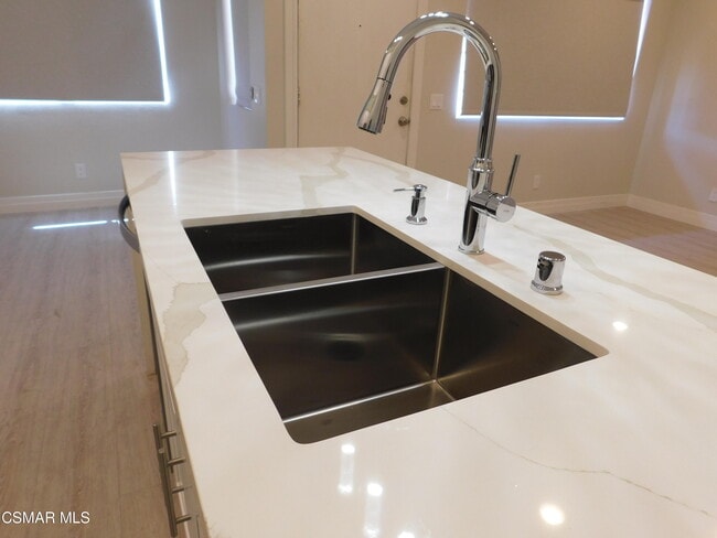 Photo - 116 Maegan Pl