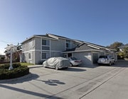 Primary Photo - 13881-13891 Cedar St Apartments