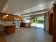 Photo - Westlake Village 4+2.5 w/pool, spa, green ... House