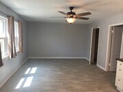 Photo - 536 Grant St Unit B