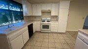 Photo - East Lancaster Home