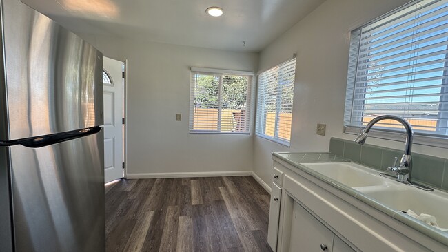 Photo - 206 S F St Unit 206-C