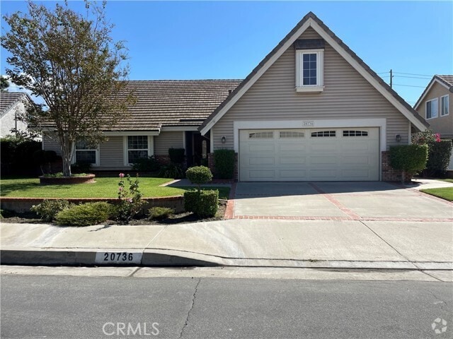 Building Photo - 20736 Cottonwood Rd Rental