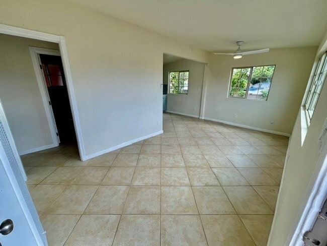 Photo - 336-338 Daisy Ave
