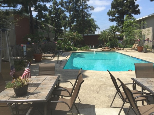 Photo - Beachwood Village Apartments